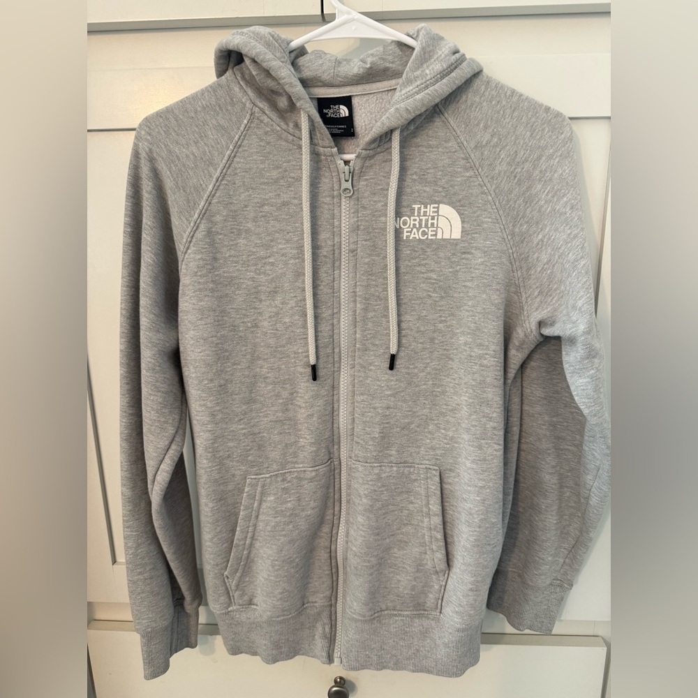 The North Face Women’s Light Gray Zip-Up Sweater